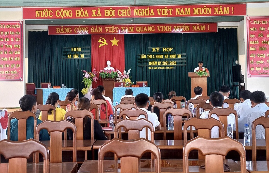 Kỳ họp thứ 4 HĐND xã Đắk Xú khóa VII, nhiệm kỳ 2021-2026