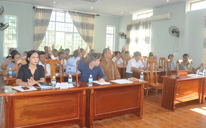 Hội nghị bất thường Ủy ban Mặt trân Tổ quốc Việt Nam huyện khóa VI