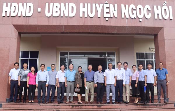 Đoàn công tác HĐND thị xã AYun Pa, tỉnh Gia Lai thăm, làm việc tại huyện