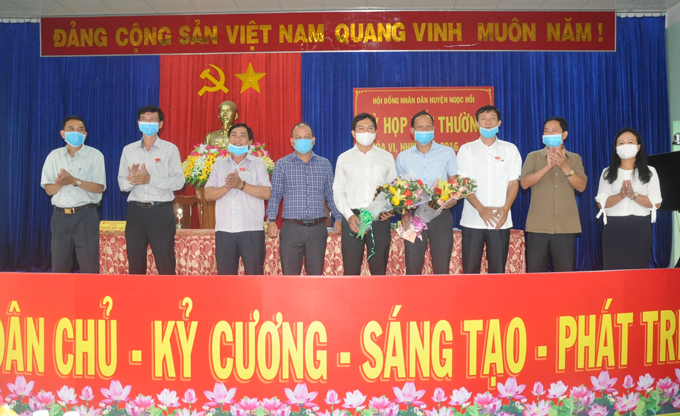 Kỳ họp bất thường Hội đồng nhân dân huyện Khoá VI, nhiệm kỳ 2016 – 2021