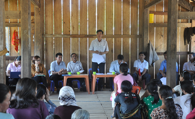 Hội nghị tiếp xúc cử tri trước Kỳ họp thứ 9 Hội đồng nhân dân huyện khoá VI tại xã Đắk Ang