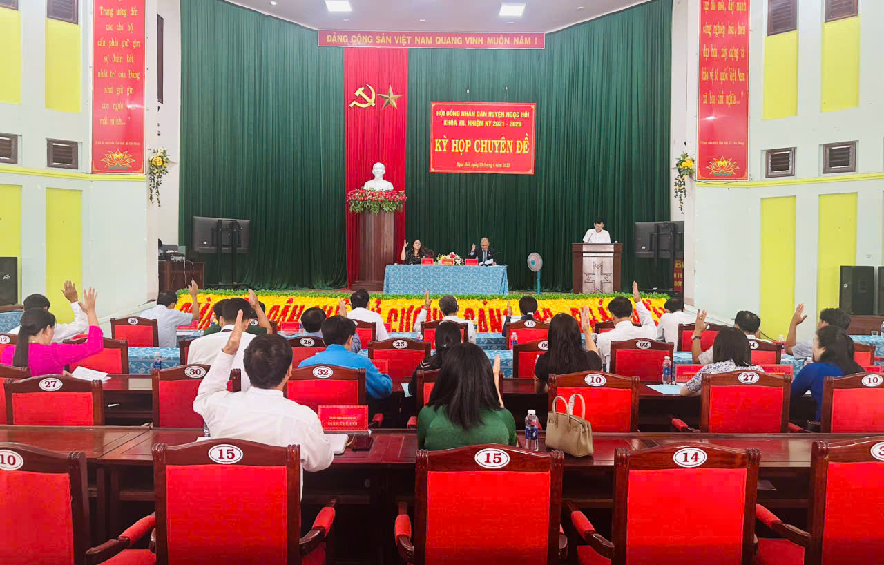 Kỳ họp chuyên đề HĐND huyện khóa VII, nhiệm kỳ 2021-2026