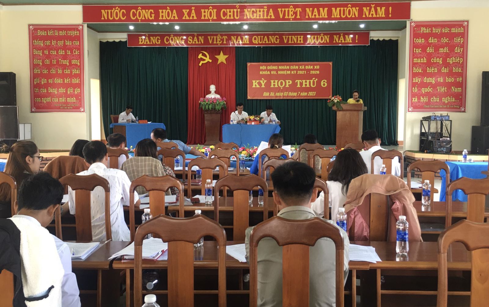 Kỳ họp thứ 6 HĐND xã Đắk Xú khoá VII, nhiệm kỳ 2021-2026
