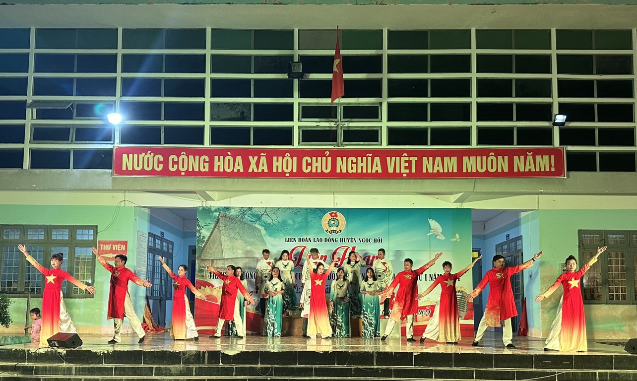 Liên hoan Tiếng hát công nhân, viên chức, lao động huyện Ngọc Hồi lần thứ I năm 2024